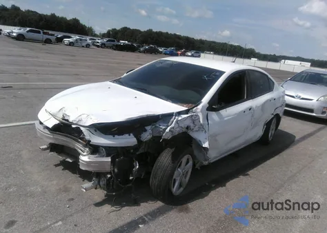 2016 Dodge Dart Sxt z USA, uszkodzony, nr VIN 1C3CDFBB6GD564858